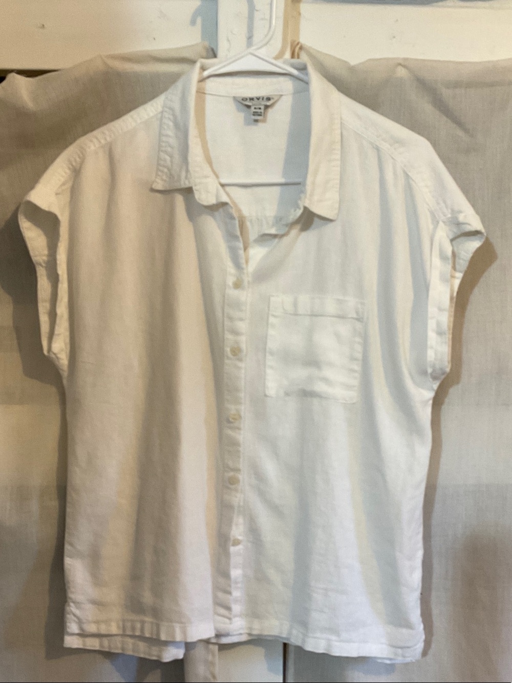 Ovi White Short Sleeve Button-Down Shirt with Chest Pocket